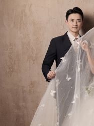 -都市丽人婚纱摄影