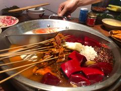 -四小区火锅·巷子里的重庆火锅(花照壁店)