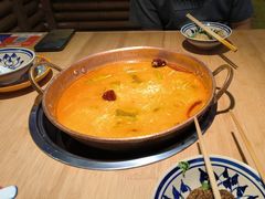 -洱火云南酸菜牛肉火锅(石景山当代商城店)