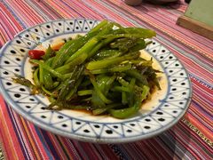 -香巴拉云南餐厅(华莱坞店)