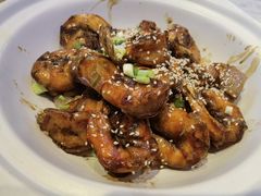 -阿瓦山寨·湘菜现炒·剁椒鱼头王(咸阳总店)