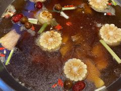 牛骨锅-羊来顺冰煮鲜羊 铁锅烀羊肉(中央大街店)