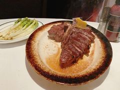 -Wolfgang’s Steakhouse 沃夫冈牛排馆(上海白玉兰广场店)