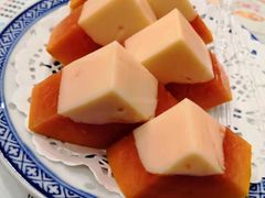 -广信牛奶甜品世家(台东店)