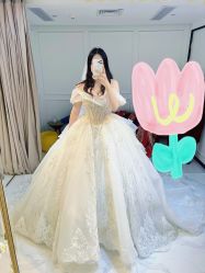 -GRACE KELLY婚纱与礼服(北京店)