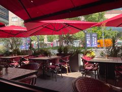 景观位-BROWNSTONE布朗石西班牙餐厅(富城店)