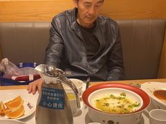 -饭橘汉江码头·乡野土菜馆(静安路店)