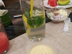 -东方红海鲜百汇(国际大厦店)