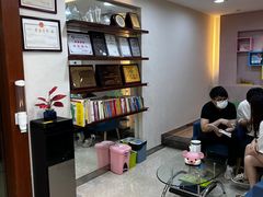 -蒙恩齿科(福田金中環店)