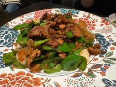 辣椒炒壹号土猪肉-芙蓉十九·新湘菜