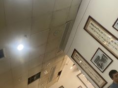 -牛一嘴·兰州牛肉面·大盘鸡(财富中心店)