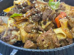 -撒拉人家.酸菜牦牛肉火锅