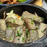 海味满桌真满足