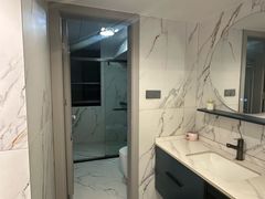 -建业路(地铁站)