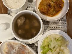 -臻儿屿月子会所(茶山店)