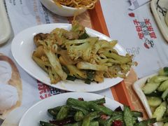 有机菜花炒肉-品乐天包子(凤一店)