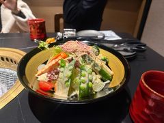 -山川小町·极番烧肉(新地假日广场店)