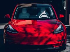 -TESLA 特斯拉(上海太古汇体验店)