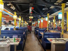 -爱客得牛排海鲜烤肉·火锅自助(春熙路黑金好店)