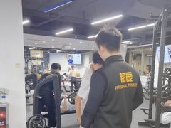 -超鹿运动(达信大厦店)