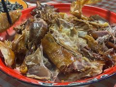 -超越海鲜屋(飞龙物业店)