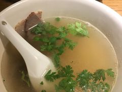 -锅贴王小吃(南大街店)