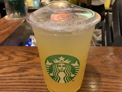 冰摇柠檬茶-星巴克(来福士办公楼店)