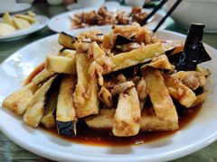 蛤蜊肉拌茄子-华春餐馆(鱼山路店)