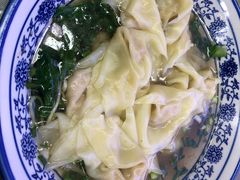 -渝之汇牛肉豌杂面
