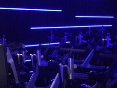 -威尔仕健身会所(古北1699店)