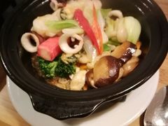 海鲜煲仔饭-Hǎo Noodle & Tea