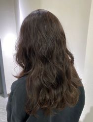 -H·Y HAIR SALON烫发·染发·造型