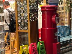 -猫的天空之城概念书店(杭州南宋御街店)