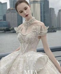 -Lady  Jane高端婚纱礼服馆