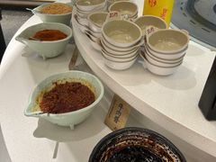-三人行骨头王火锅(长寿店)