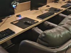 -四合网咖(宁波鼓楼恒隆中心店)