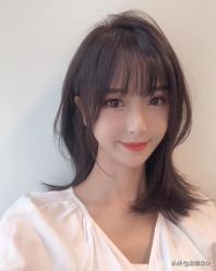 -时尚殿堂明星门店