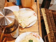 -旧街市鲜货老火锅(大光路店)