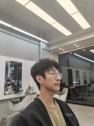 -CHIC 国潮男士发型