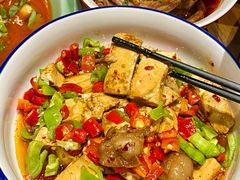 -佬牌火辣辣衢州特色菜(皇冠总店)