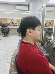 点击看大图 -苏豪路易士·嘉玛发廊
