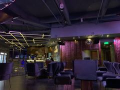 -异次元·LIGHT HOUSE·美食酒廊·休闲露台