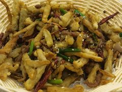 -江城燕子大排档(江汉路步行街店)