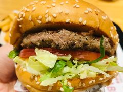 -The Habit Burger Grill 哈比特汉堡(爱琴海店)