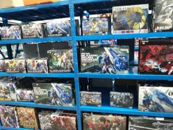 -逝水玩具折扣店