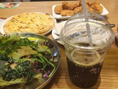 -乐凯撒披萨(汇港购物中心店)