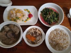 -杰爱月子护理中心