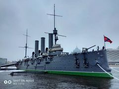 -阿芙乐尔号巡洋舰