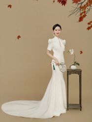 -樱花婚纱摄影