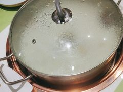 -洪氏嗨捞·猪肚鸡火锅(阳光天地店)